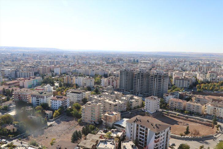 Batman'da jandarma ve polis ekipleri helikopterle trafik denetimi yaptı G3