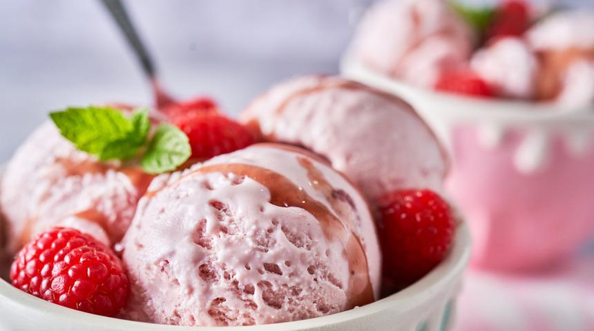 Dondurma yemek insanı mutlu ediyor