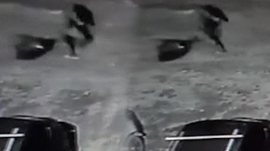 Rusya'da 'karşılıksız aşk' cinayeti! Başını kestiği kadının cesedini boş araziye attı