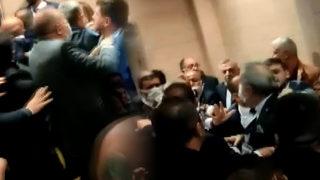 İYİ Parti'nin programı öncesi arbede çıktı