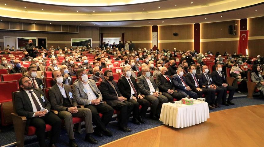 Diyanet İşleri Başkan Yardımcısı İşliyen, Erzurum'da konuştu: