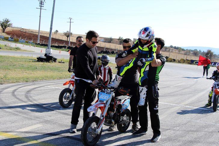 Türkiye Süpermoto Şampiyonası'nda sezonun son ayak yarışı yapıldı G1