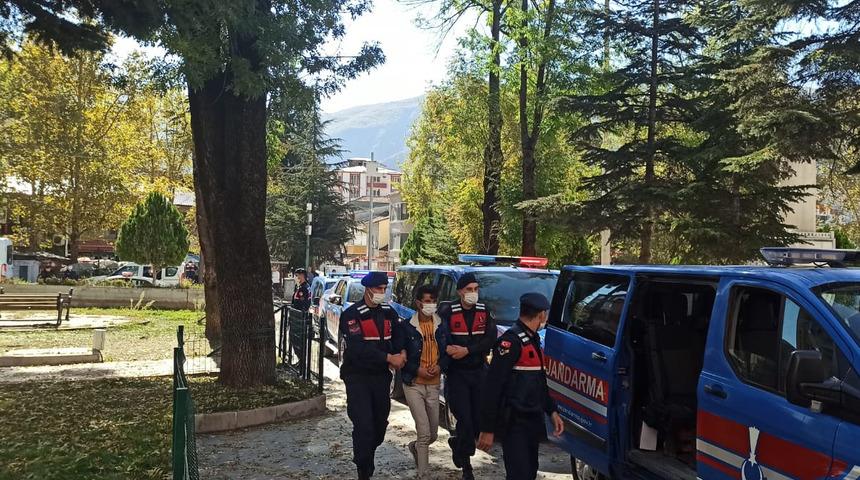 Yayla cinayetinden yasak aşk çıktı, aynı aileden 5 kişi tutuklandı