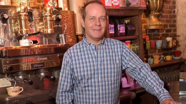 Friends dizisinin Gunther i James Michael Tyler hayatını kaybetti 1