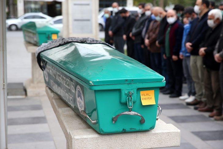 Kayseri’de ağaca çarparak ölen yamaç paraşütü sporcusu kadın toprağa verildi G2