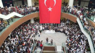 Nöbet sonrası kazada hayatını kaybeden Rümeysa Berin Şen için hastanede anma