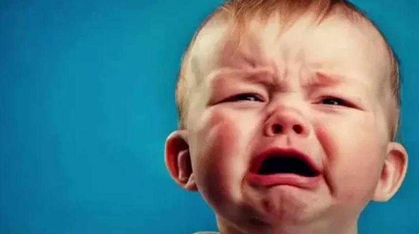 Çocuğu sarsmak çok tehlikeli