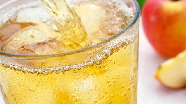 Kalp sağlığınız için elma suyu için