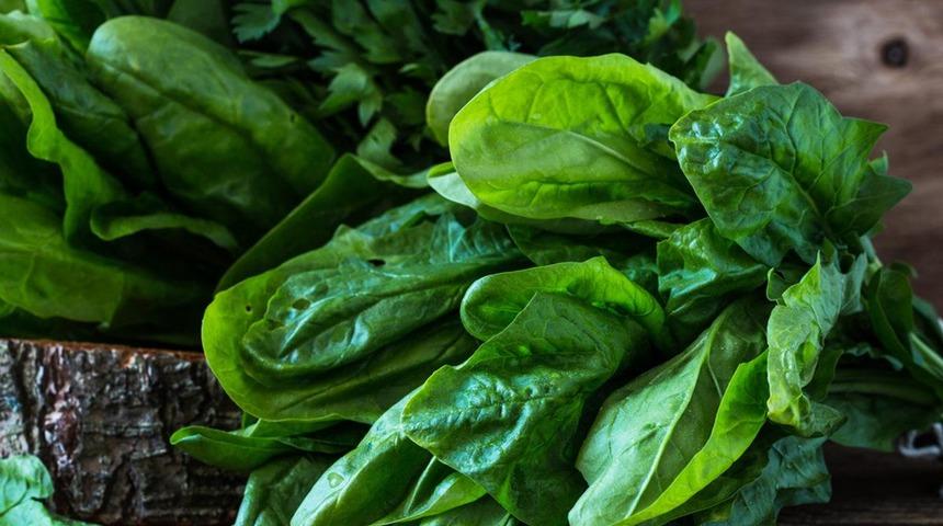 Sigara içenler ıspanağı ihmal etmeyin