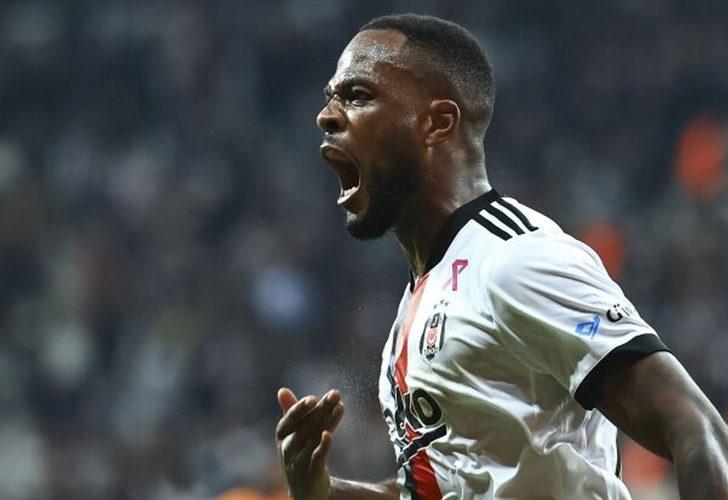 Cyle Larin'den sözleşme açıklaması
