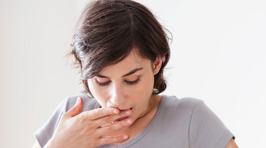 Tırnak yemek duygusal bir sorundur