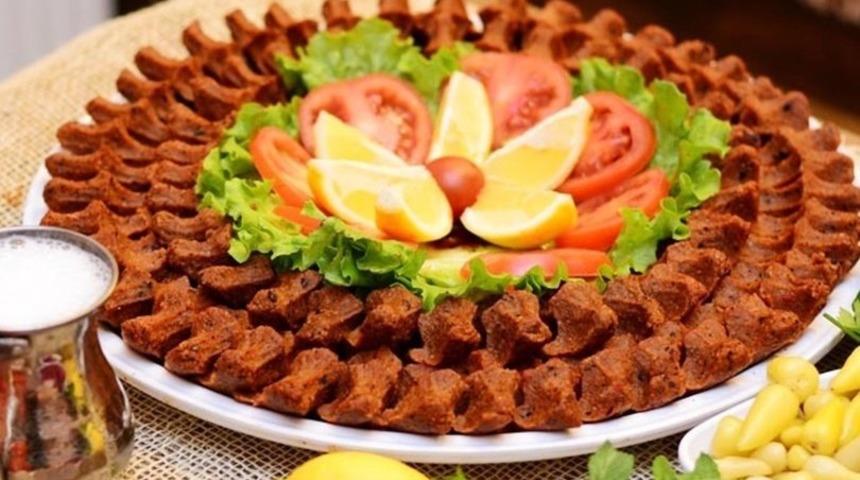 Evde çiğ köfte nasıl yapılır? MasterChef 2021 etli kolay çiğ köfte tarifi...