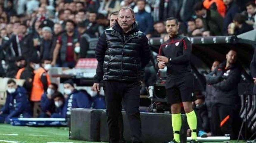 Sergen Yalçın Beşiktaş tarihine geçti