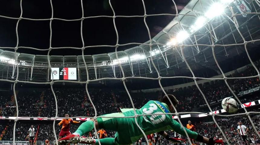 Erman Toroğlu derbideki penaltı pozisyonunu değerlendirdi