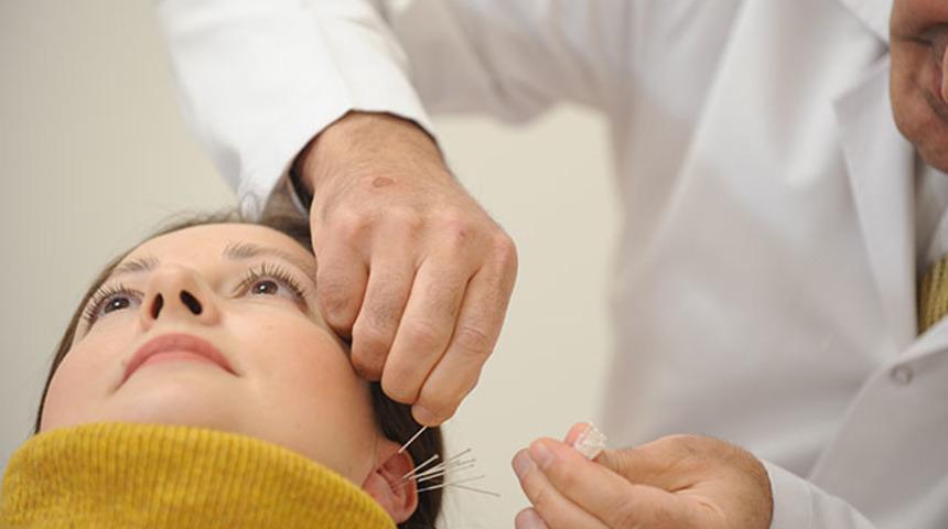 Tıpta yeni trend elektroakupunktur