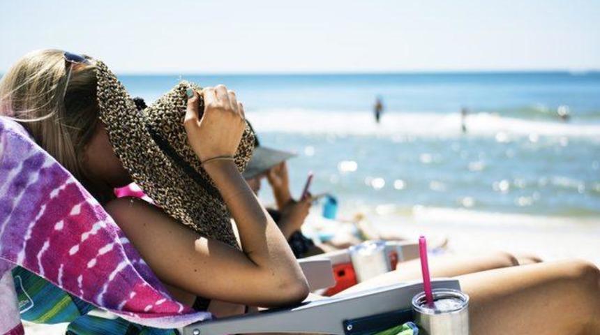 Yaz-kış güneşlenmek sağlık için önemli