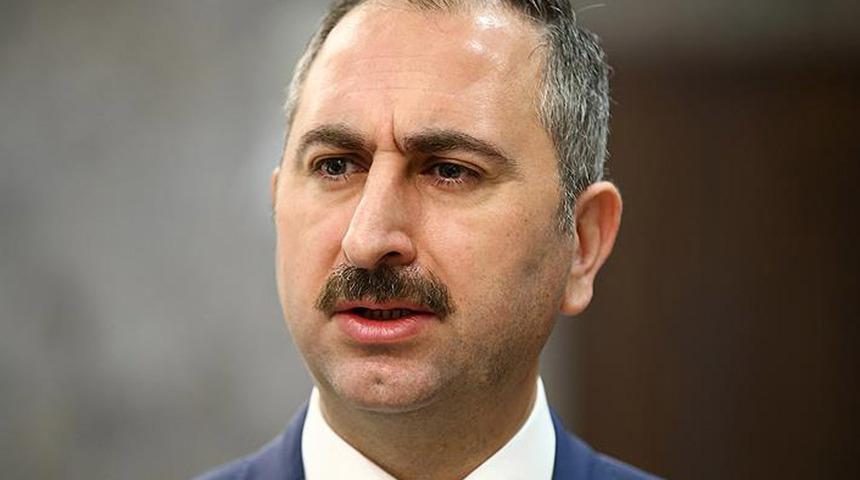 Bakan Gül: Cumhurbaşkanımız çok önemli bir duruş sergilemiştir