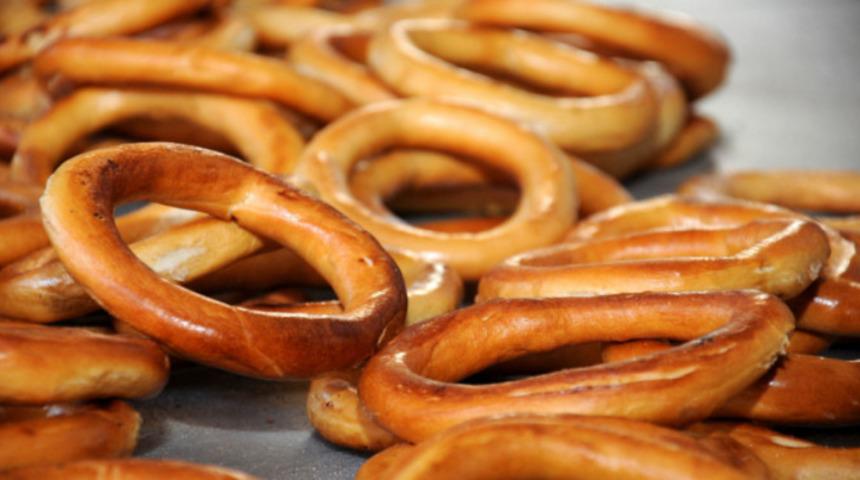 Susamsız simit nasıl yapılır? Rize simidi malzemeleri ve tarifi...