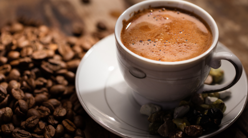 Türk kahvesi tatlıda bile kullanılıyor! İşte kahve tutkunlarının çok seveceği tarifler