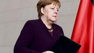 Almanya'da Cumhurbaşkanı'ndan Merkel'e Görevde kal tavsiyesi