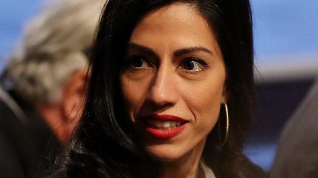 Hillary Clinton'ın eski danışmanı Huma Abedin: ABD'li bir senatör bana cinsel saldırıda bulundu