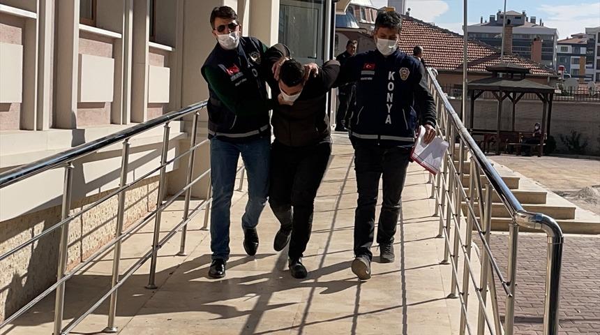 Konya'da tartıştığı apartman görevlisini bıçakla öldüren zanlı adliyeye sevk edildi