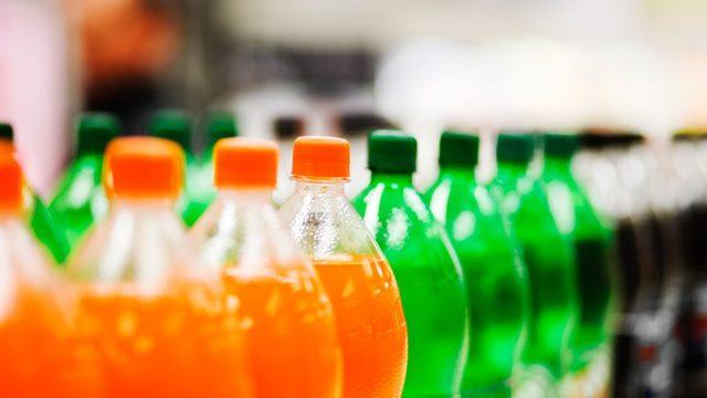 Sofralardan eksik olmayan asitli içecekler bakın neden bağımlılık yaratıyor!