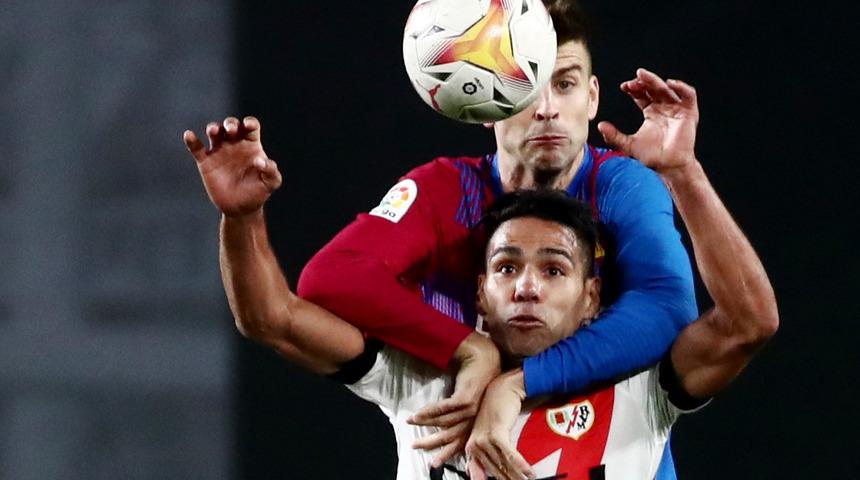 Radamel Falcao, Barcelona'yı devirdi ve tarihe geçti!