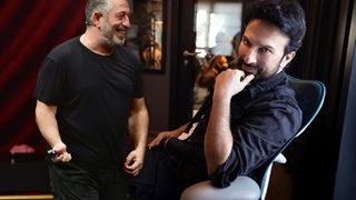 Cem Yılmaz'dan Tarkan'a gönderme!