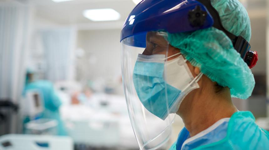 Fransa'daki devlet hastanelerinde 'personel eksik' denilerek yatakların yüzde 20'si kaldırıldı