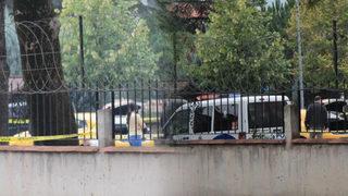 Kocaeli'de dehşete düşüren olay! Sevgilisini öldürüp emniyet müdürlüğünün bahçesine bıraktı