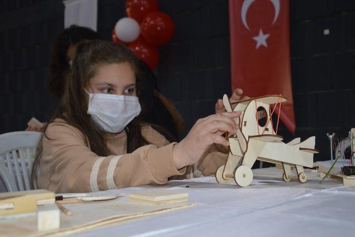 Sakarya'da "TÜBİTAK Bilim Şenliği" düzenlendi G2