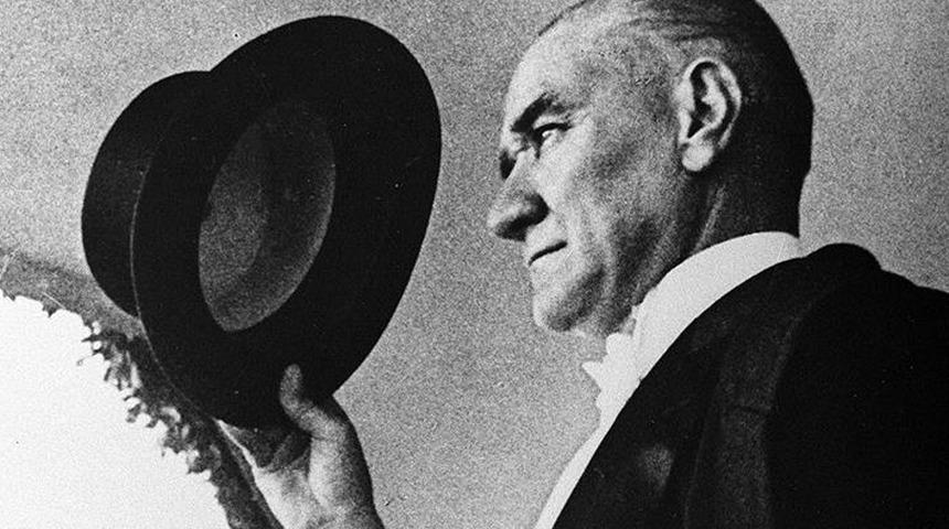 Cumhuriyetimizin 98. yılı kutlu olsun! 1923'te yanan bağımsızlık ateşi hiç sönmeyecek