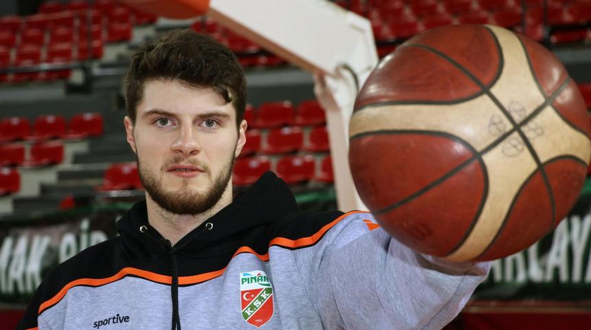 Metecan Birsen kimdir, aslen nereli? Metecan James Birsen kaç yaşında, hangi takımlarda oynadı?