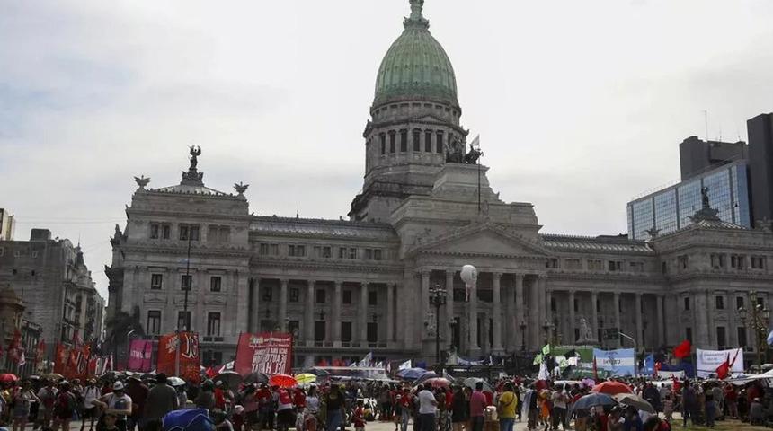 Arjantin'de IMF karşıtı gösteri düzenlendi