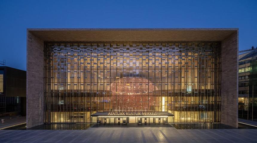 AKM: Fotoğraflarla dünden bugüne İstanbul'un ikonik yapısı