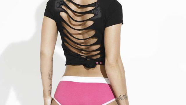 Pink: Çıplak selfie feminizm değildir!