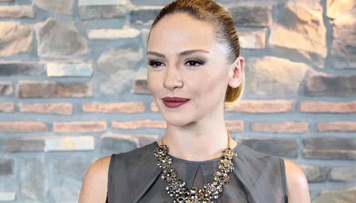 Sinem Öztürk setlere dönüyor