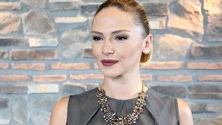 Sinem Öztürk setlere dönüyor