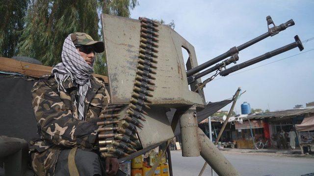 IŞİD'in Afganistan'daki yabancı savaşçılar ve Taliban içindeki hoşnutsuzları cezbetmesinden endişe ediliyor