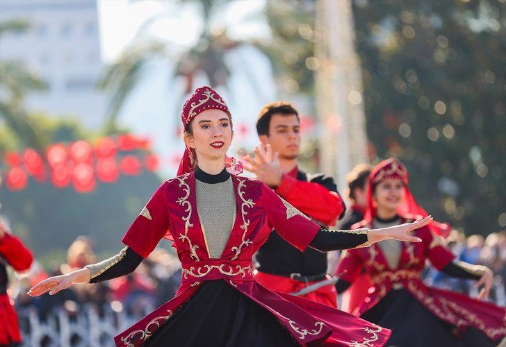 29 Ekim Cumhuriyet Bayramı Ege'de törenlerle kutlanıyor G3