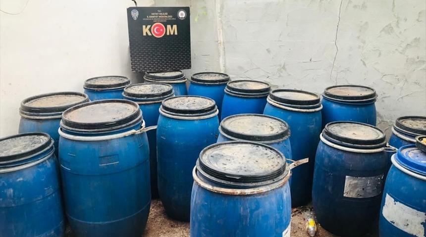 Hatay'da 93 litre sahte içki ele geçirildi