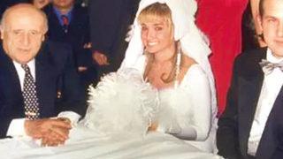 Yonca Evcimik: Süleyman Demirel 45 dakika nikahı bekledi