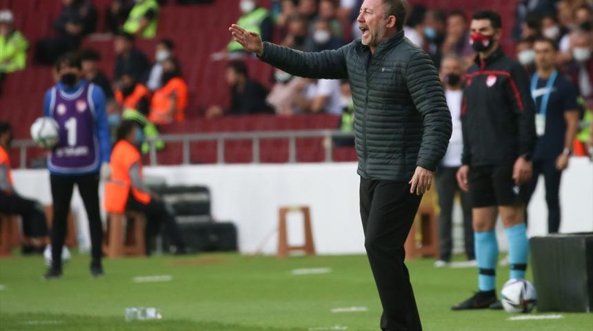 Sergen Yalçın: Bize yapılanlar ortada