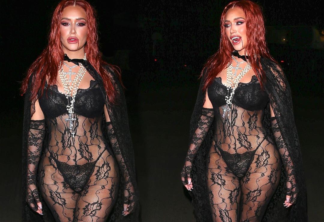 Seksi vampir Anastasia Karanikolaou! Bir de arkasını g&ouml;r&uuml;n