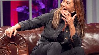 Hülya Avşar'dan olay açıklama! Dayak yiye yiye...