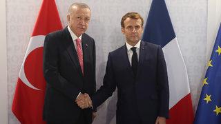 Cumhurbaşkanı Erdoğan, Macron'la görüştü