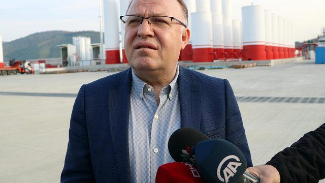 Vali Tutulmaz: Kapalı salonlarda Çav Bella ile cumhuriyet kutlamıyoruz