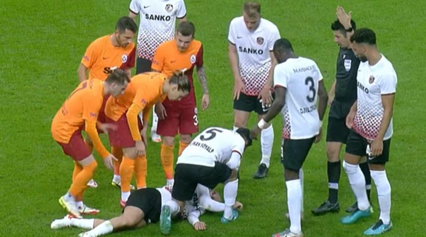 Galatasaray maçında korku dolu anlar!
