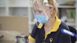 Ukrayna'da koronavirüs aşısı olanlara para ödülü verilecek